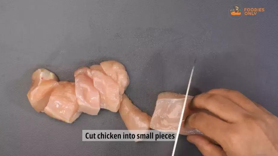 Maharashtrian Sukha Chicken Recipe